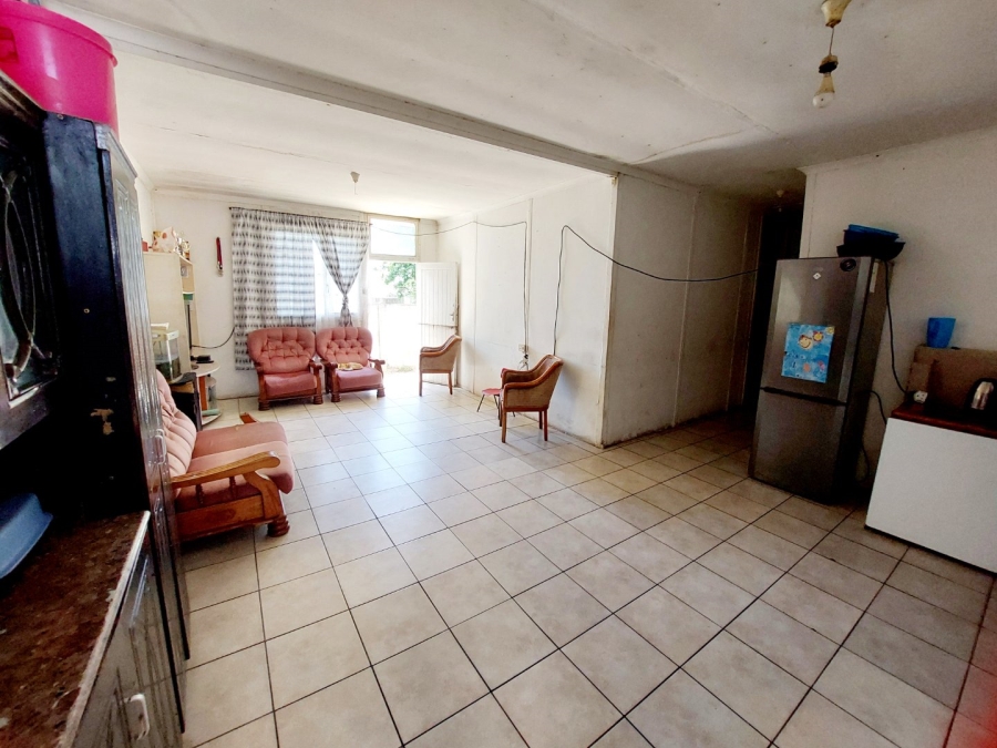 8 Bedroom Property for Sale in Forest Heights Western Cape